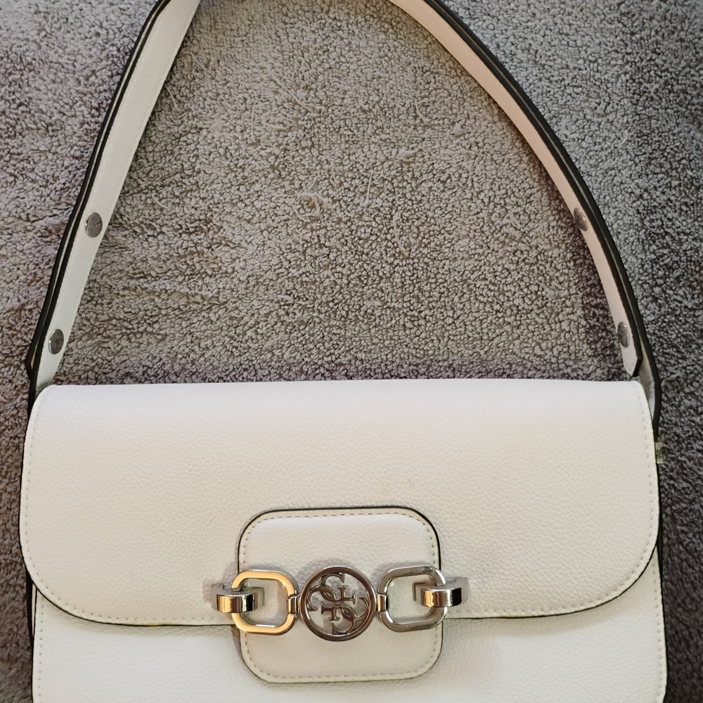 Guess Hensley White Shoulder Bag with Silver Details